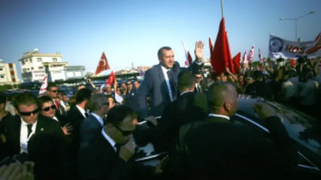 PM Erdogan dan militer sejak lama berbeda pendapat