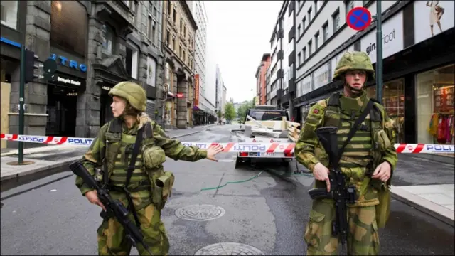 دہشت گردی کی دو مختلف وارداتوں کے بعد سکیورٹی سخت کر دی گئی ہے۔