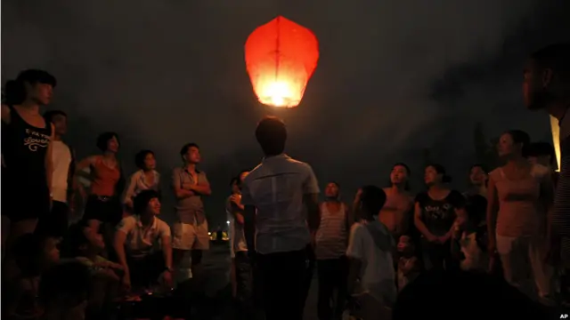 Поминки жертв катастрофы в Китае