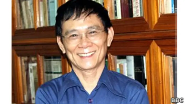 Giáo sư Huệ Chi
