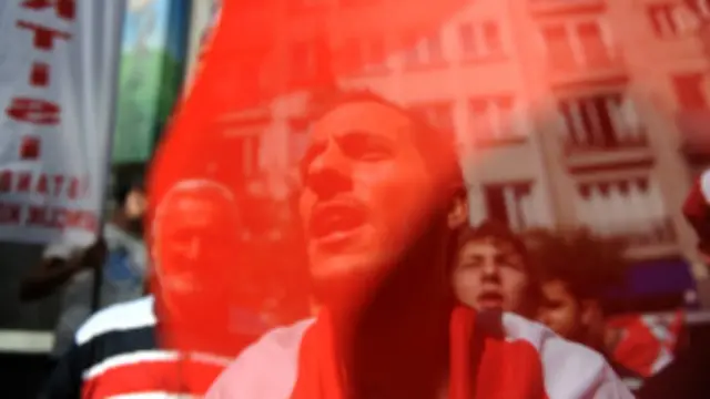 Protes menentang presiden Assad di Turki