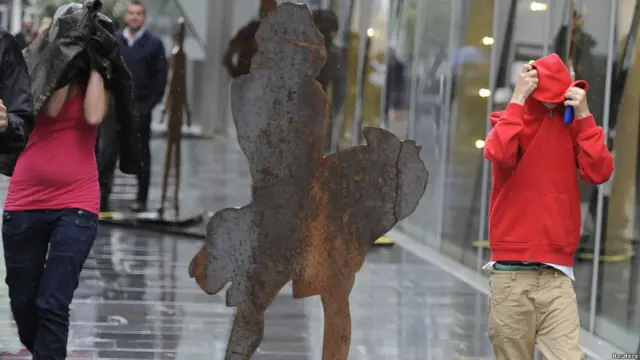 Tersangka yang disidang