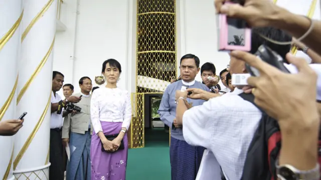 aung san suu kyi 