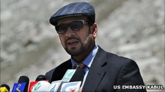 Gubernur mengatakan sekitar enam orang menyerang