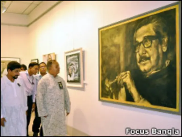 শিল্পকলা এ্যাকাডেমিতে চিত্রকলা প্রদর্শন