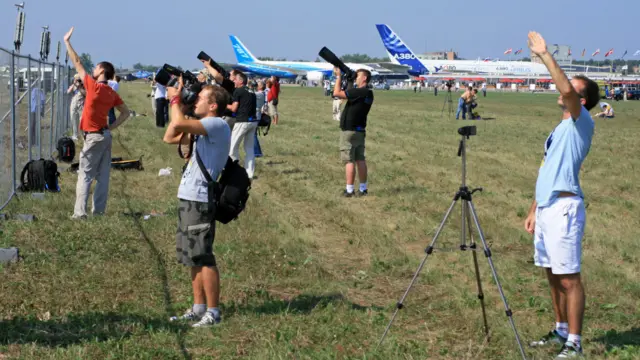 Зрители на МАКСе