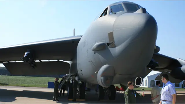 B-52 на МАКСе