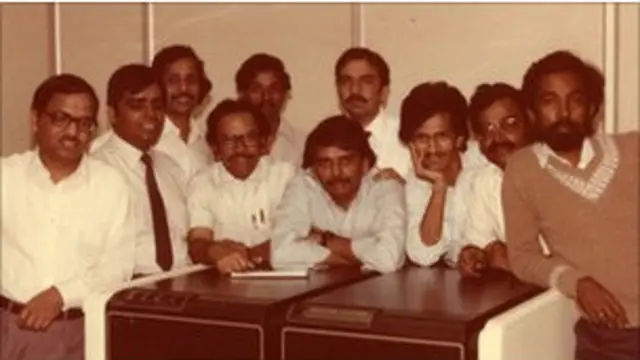 मूर्ति ने छह इंजीनियरों के साथ महज 250 डॉलर से इंफोसिस की स्थापना की.