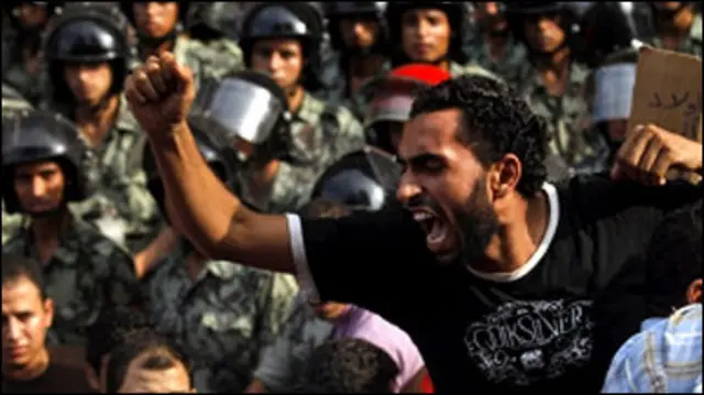 Протести єгиптян біля посольства Ізраїлю