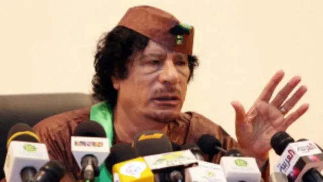 Ông Gaddafi từng tuyên bố 'tử thủ' tại Tripoli nhưng đến đêm 23/8 thì có vẻ như đã trốn đi mất