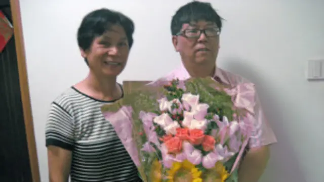 呂耿松出獄2011年出獄後同他的妻子合影（中國人權）