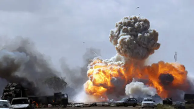 Operasi militer terbatas yang digelar NATO ikut berperan dalam menggulingkan rezim Gaddafi. 