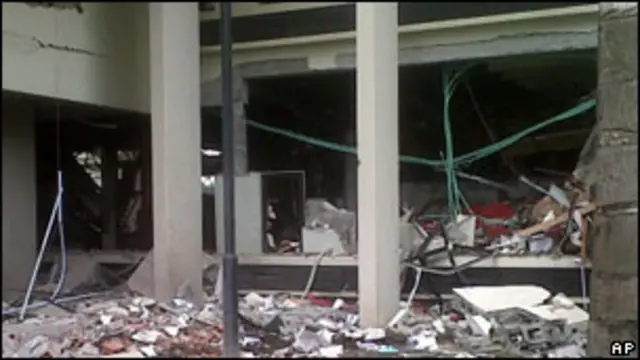 Ledakan bom di Abuja