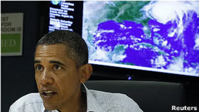باراک اوباما تعطیلات خود را ناتمام گذاشت و به واشنگتن برگشت تا اداره عملیات مقابله با آیرین را به عهده بگیرد