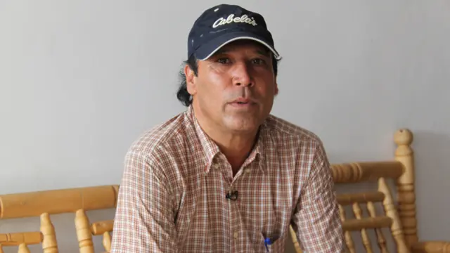 عفیف باختری، یکی از شاعران مطرح افغانستان، می گوید شکل و محتویات شعر جوان افغانستان فرق کرده و شعرهای امروز بازتاب دهنده دغدغه های جوانان است. 