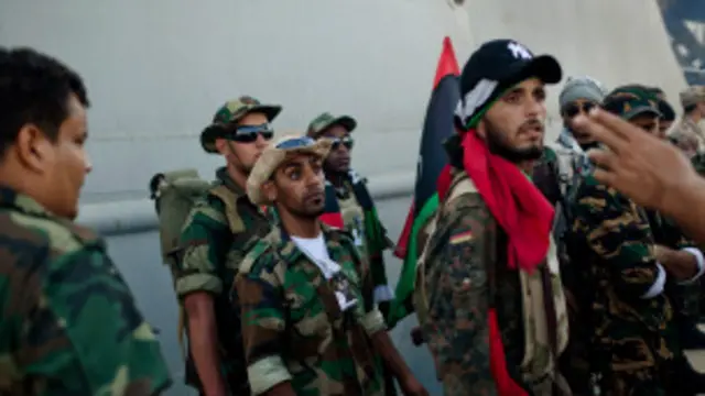 جنود للمجلس  الانتقالي