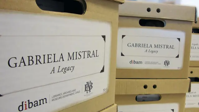 objetos personales de gabriela mistral