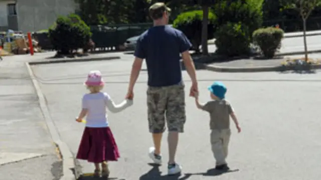 د څېړنې له مخې هغه ځوانان چې پلرونو یې دوی په تېر عمر زېږولي ول، په پرتليزه توګه اوږده ټیلومېرونه درلودل.