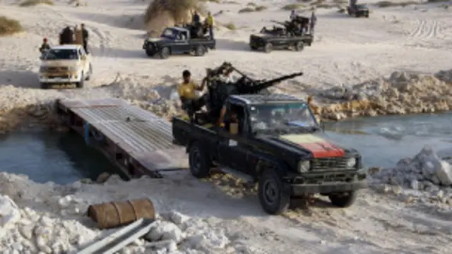 موالون للمجلس الانتقالي