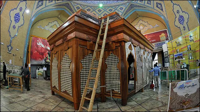 Egizaklar bilan jinsiy aloqa Katta kokraklar bilan etuk porno galereyalar