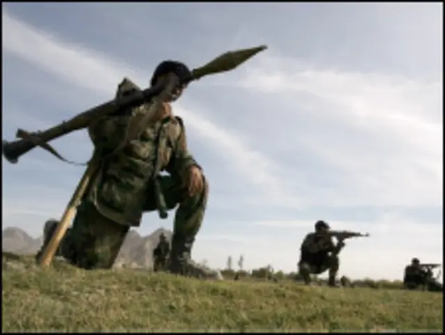 افغان سرتېري