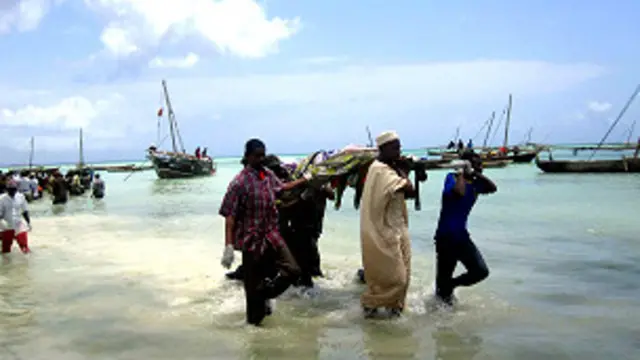 Ubwato bwarohamye i Zanzibar