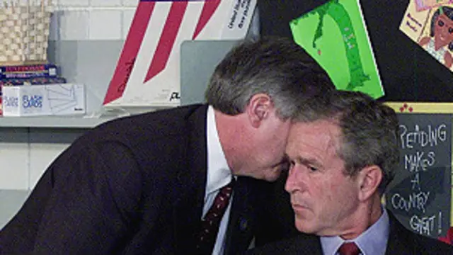 जॉर्ज बुश को जब वर्ल्ड ट्रेड सेंटर पर हमले की ख़बर मिली तब वो एक स्कूल में नन्हें बच्चों को कहानी सुना रहे थे