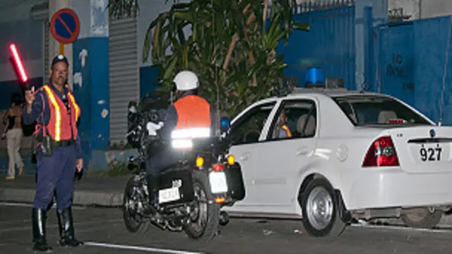 ¿Por qué en Cuba no hay violencia con armas de fuego? - BBC News Mundo