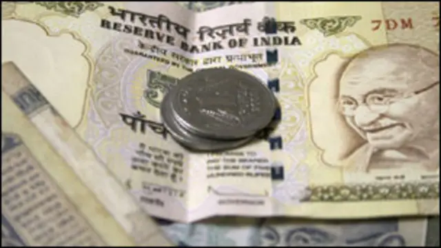 भारत, ब्राजील, साउथ अफ्रीका जैसे देशों की मुद्राएँ गिर रही है.