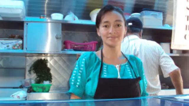 Reina, vendedora de Guatemala en Estados Unidos