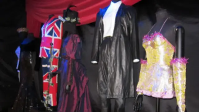 сценические наряды Энни Леннокс