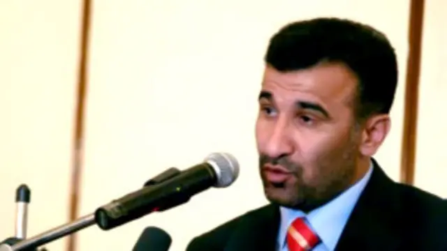 حلی فدایی، والی میدان وردک