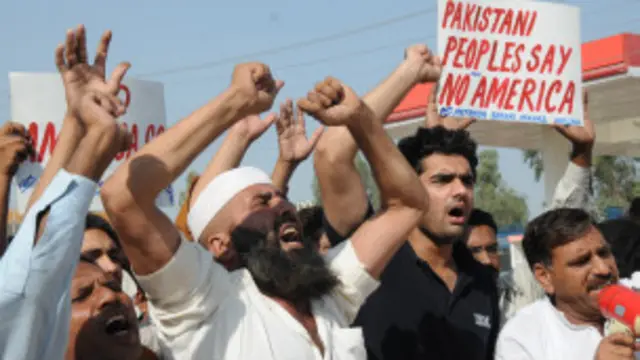 باكستانيون يتظاهرون ضد الولايات المتحدة