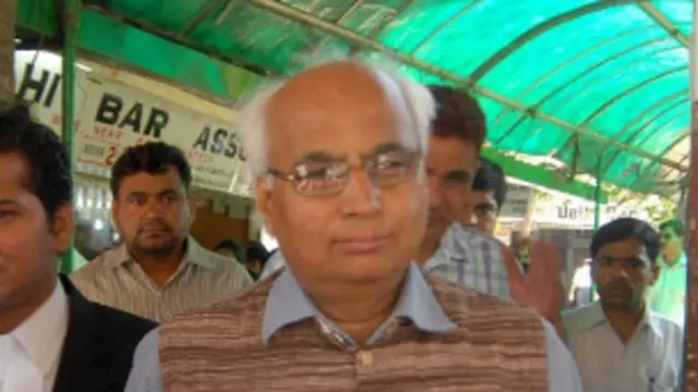 सुधींद्र कुलकर्णी