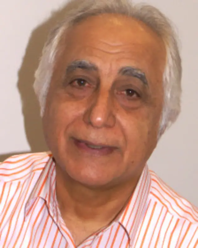 محمد شمس لنگرودی