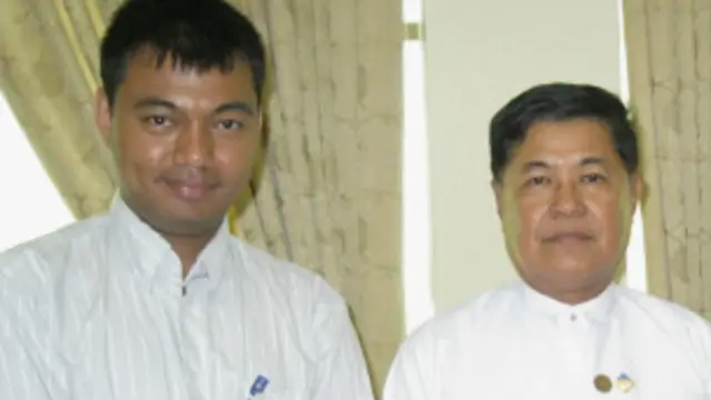 Bộ trưởng Soe Thein và phóng viên Ko Cho ở Naypidaw