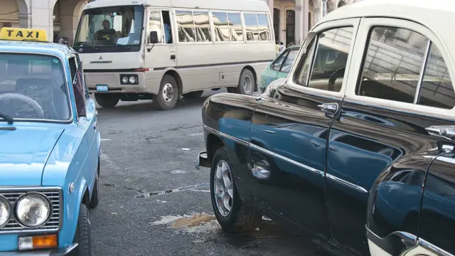 Carros en Cuba 