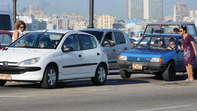 Carros en Cuba 