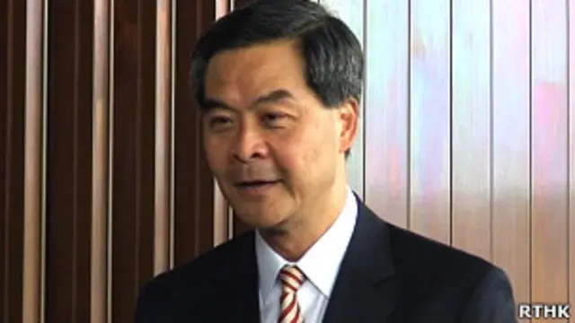 原香港行政會議召集人梁振英（香港電台圖片3/10/2011）