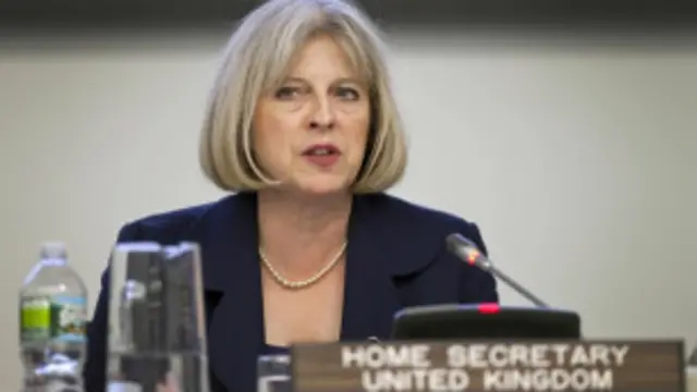 قالت ماي إن القوة الشرطية الجديدة مكونة من 500 ضابط وغيرهم