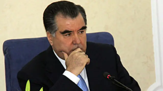 Президент Раҳмон юз берган ҳодисага расман бирор бир муносабат билдирмаганди