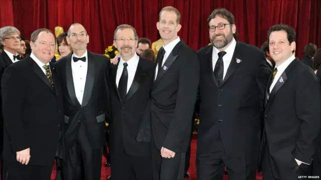 Steve Jobs com executivos da Pixarbet7k hacker fortune tigercerimôniabet7k hacker fortune tigerentrega dos Oscars