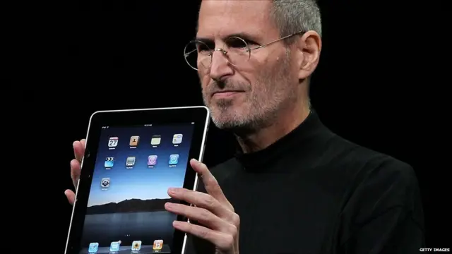 Steve Jobs apresenta o iPad