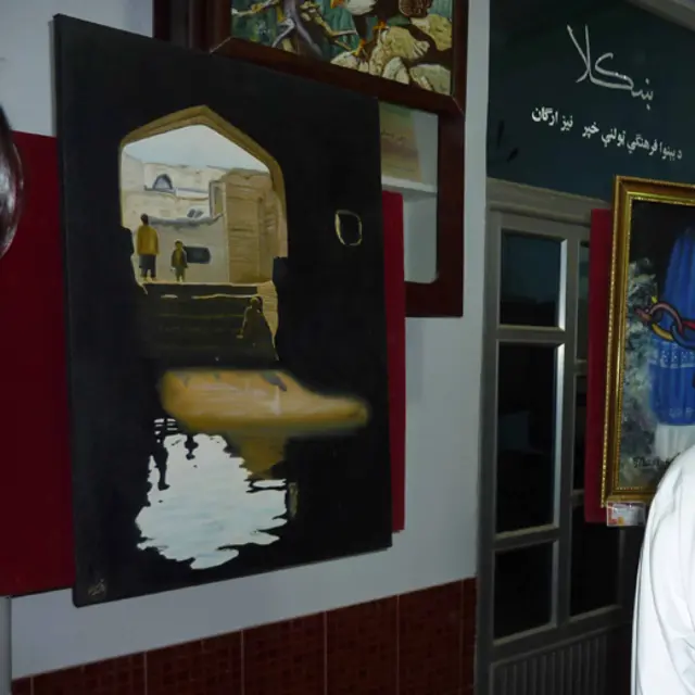 په دې نندارتو نکې شاوخوا ۲۰ کسانو خپل کښل شوي انځورونه نندارې ته وړاندې کړل.