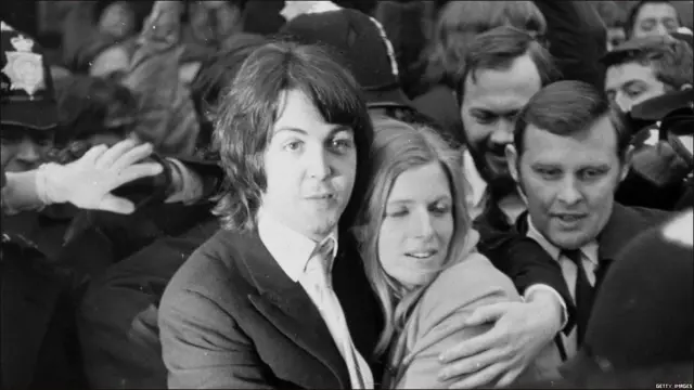 Пол Маккартни и Линда Истман в 1969 году