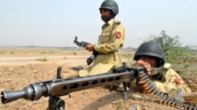 د پاکستان پوځ وايي امنیتي ځواکونه يې هغه مهال ځوابي عمل کوي، چې له پولې پورې غاړه تندلاري پرې بريد وکړي.