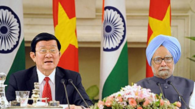 Chủ tịch nước Trương Tấn Sang trong chuyến thăm Ấn Độ vào cuối năm 2011