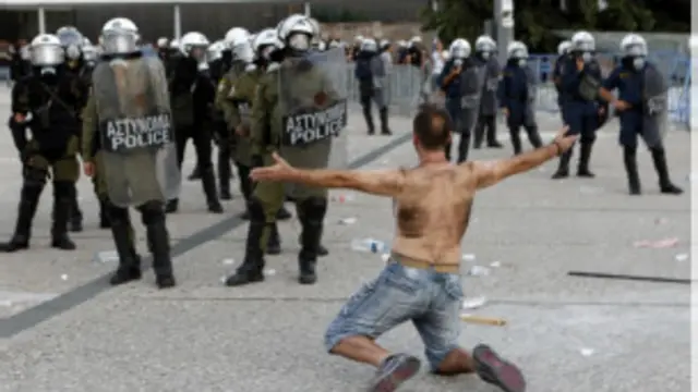 Aksi protes di Yunani