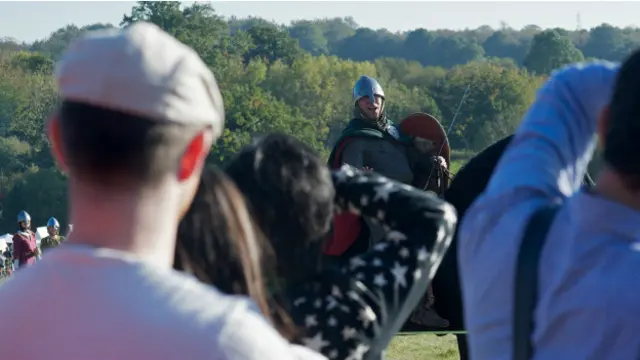 Реконструкция битвы при Гастингсе