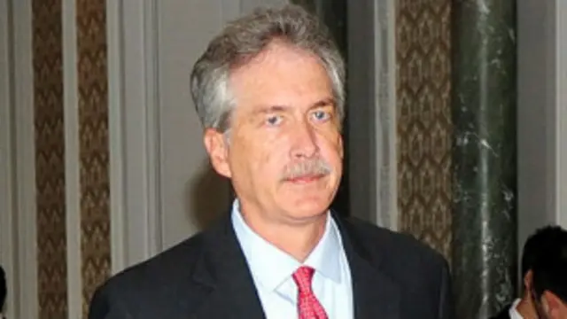 برنز: ما برای انتقال کامل مسئولیت‌های امنیتی تا پایان سال ۲۰۱۴ متعهد هستیم